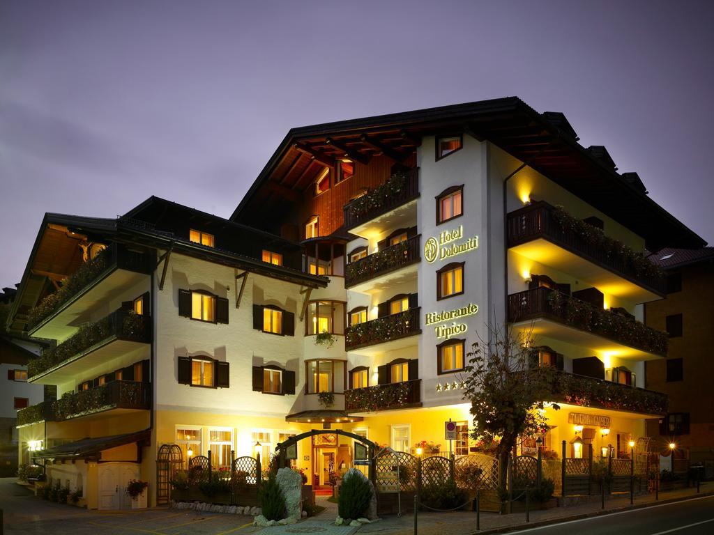 Hotel Dolomiti Moena Eksteriør bilde