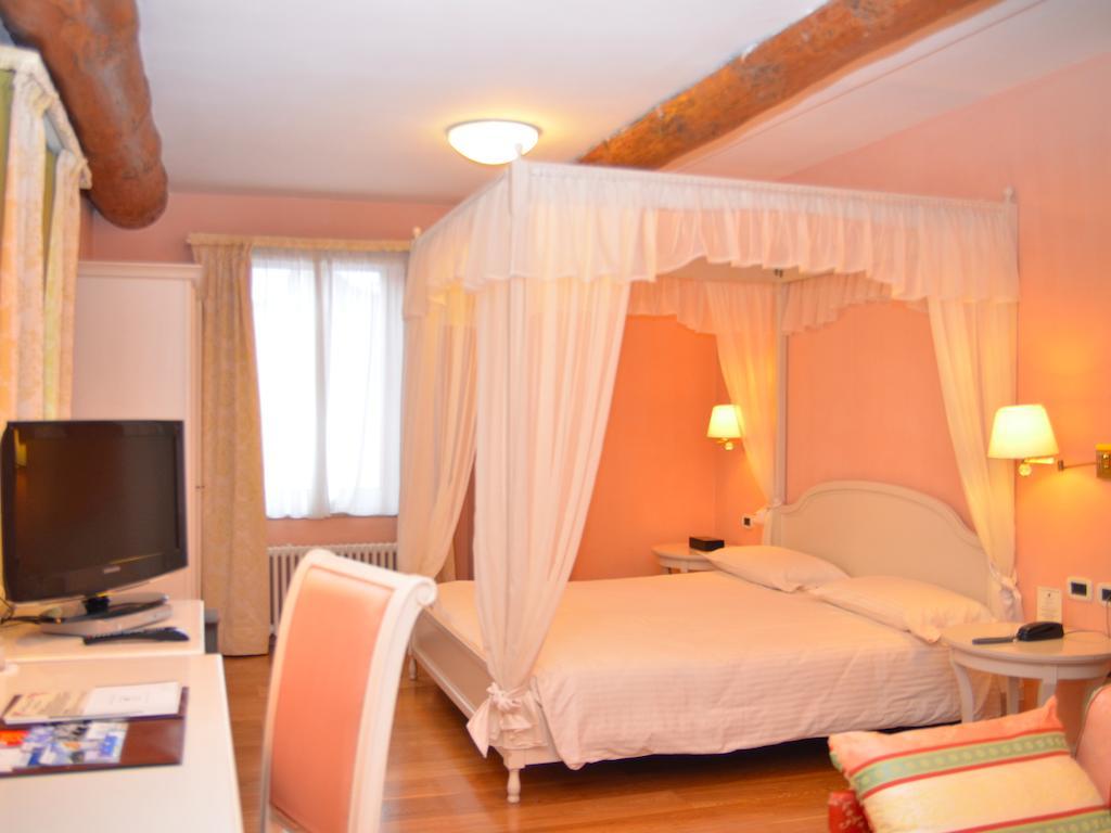 Hotel Dolomiti Moena Eksteriør bilde