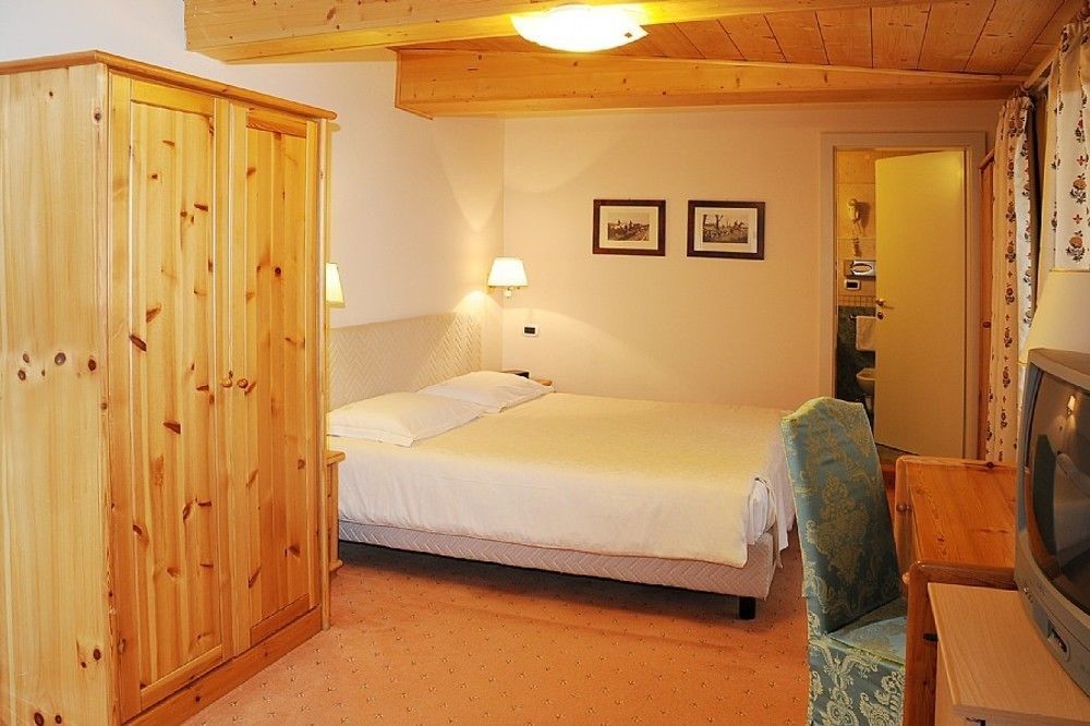 Hotel Dolomiti Moena Eksteriør bilde