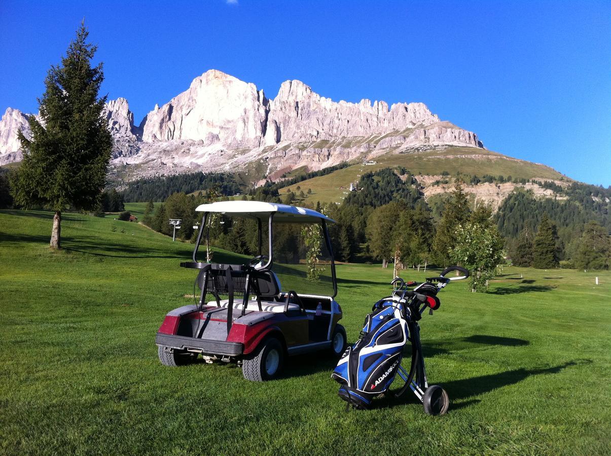 Hotel Dolomiti Moena Eksteriør bilde