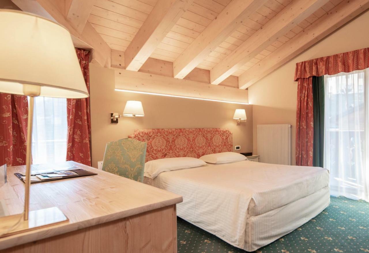 Hotel Dolomiti Moena Eksteriør bilde