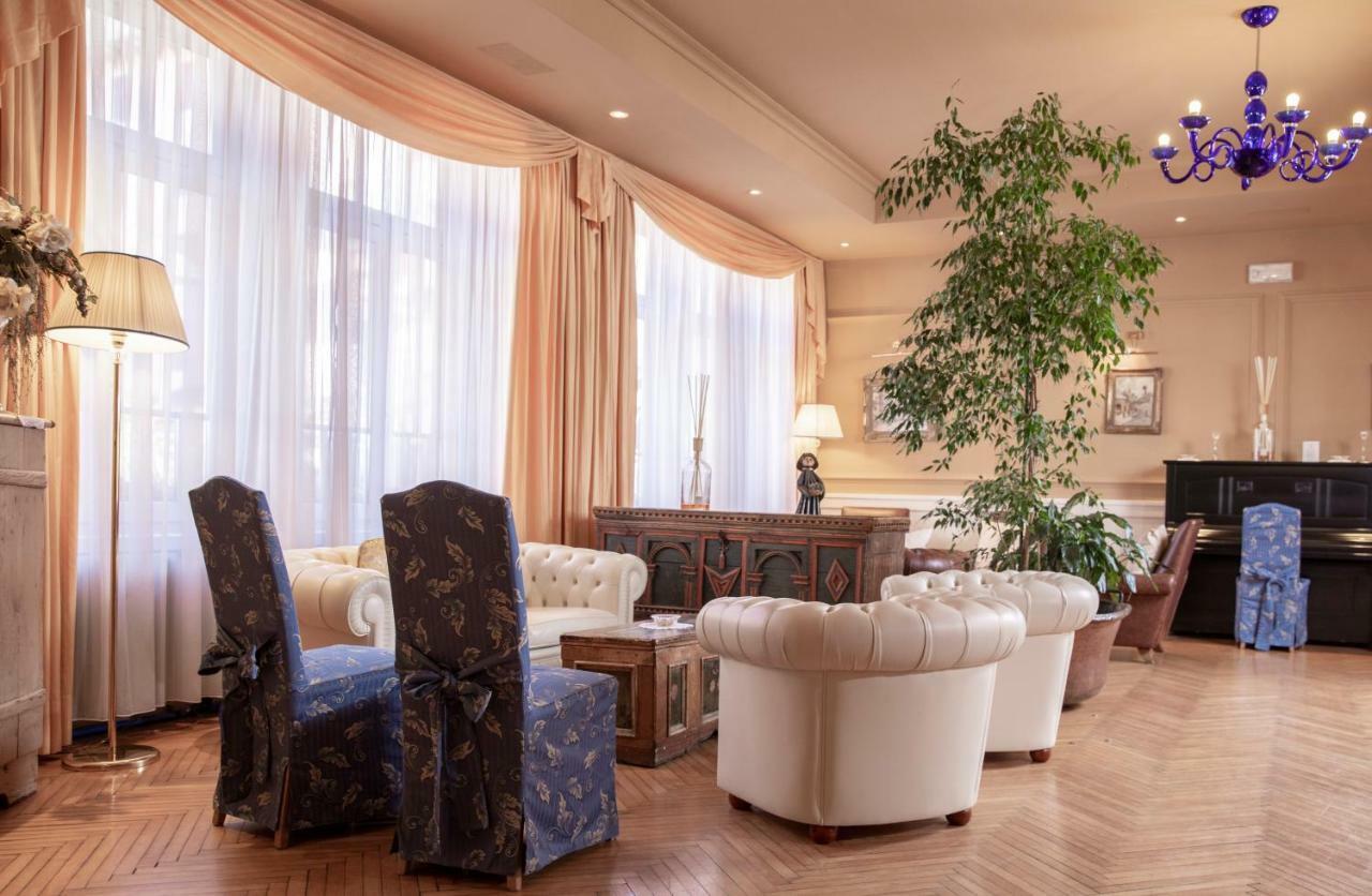 Hotel Dolomiti Moena Eksteriør bilde