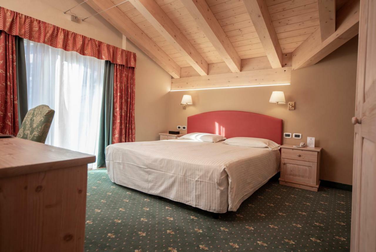 Hotel Dolomiti Moena Eksteriør bilde