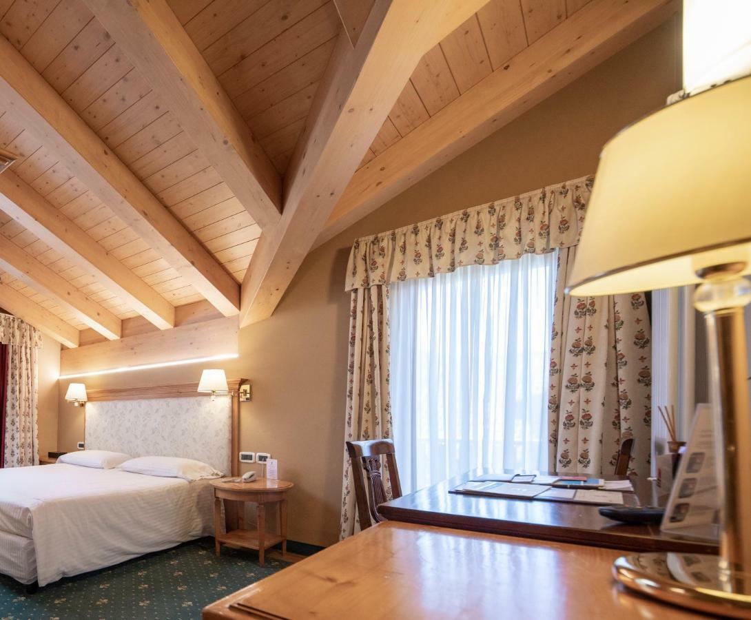 Hotel Dolomiti Moena Eksteriør bilde
